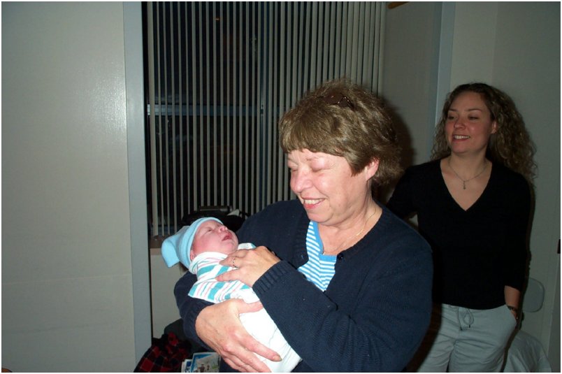 Nicholas Newborn 032